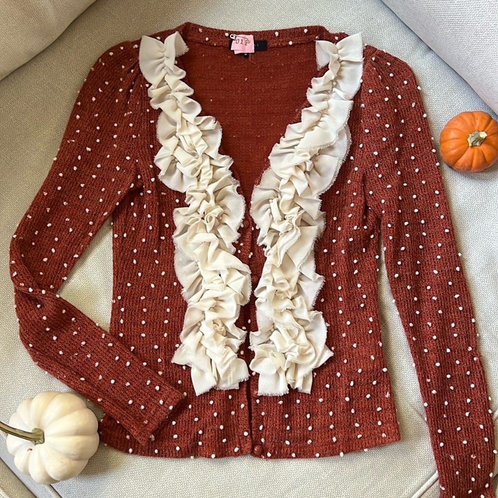 RYU Ruffle & Pearls Rust Sweater 🎃